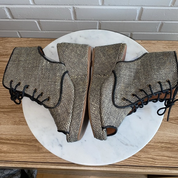 JEFFREY CAMPBELL Handmade IBIZA LAST Platform Ankle Booties Lace-Ups Size 8 - Picture 6 of 17